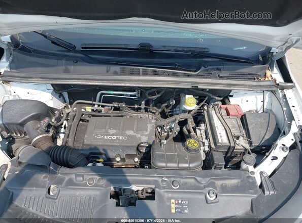 3GNCJPSB7LL214354 2020 CHEVROLET TRAX Белый Вид сзади