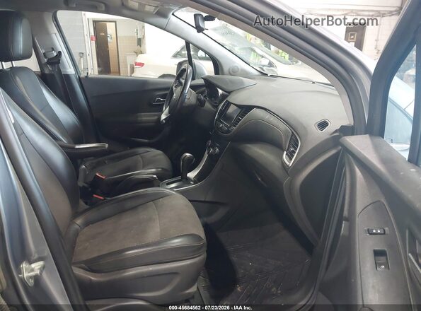 3GNCJPSB9LL276015 2020 CHEVROLET TRAX Gray წინა სალონის ხედი