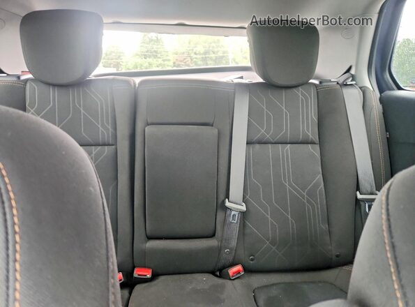 3GNCJPSBXKL304306 2019 CHEVROLET TRAX Blue Widok tylnych siedzeń