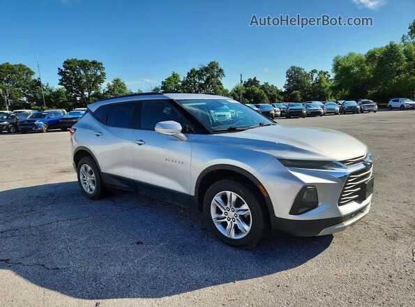 3GNKBBRA1LS719496 2020 CHEVROLET BLAZER Silver Front right