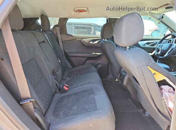 3GNKBBRA2MS557685 2021 CHEVROLET BLAZER Tan უკანა სავარძლების ხედი