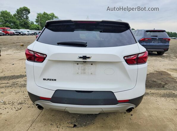 3GNKBBRA6LS699486 2020 CHEVROLET BLAZER White Вид ззаду