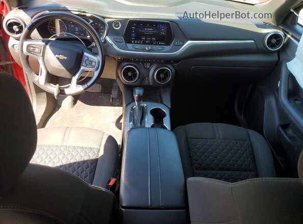 3GNKBBRA7KS692075 2019 CHEVROLET BLAZER Red Вид панелі приладів
