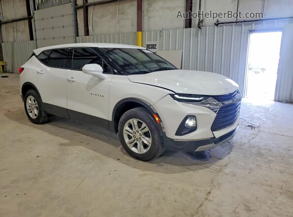 3GNKBBRAXMS522067 2021 CHEVROLET BLAZER Белый Передняя правая четверть