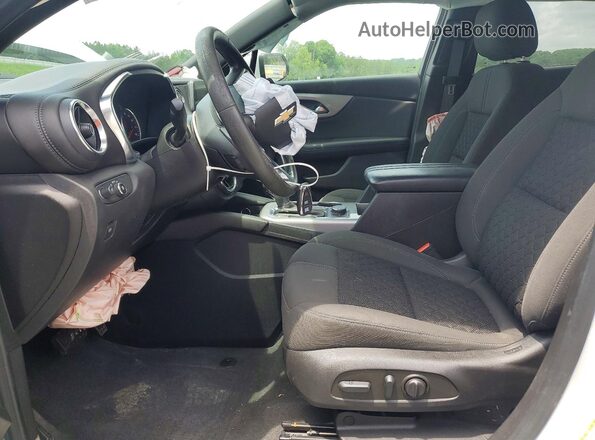 3GNKBCR41NS129561 2022 CHEVROLET BLAZER White Widok wnętrza z przodu