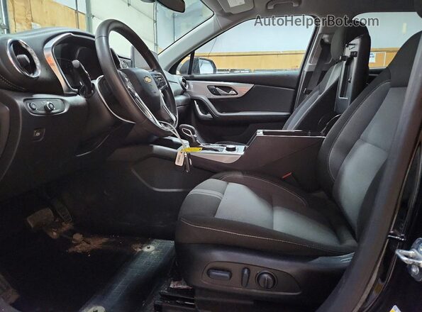 3GNKBCR41PS100984 2023 CHEVROLET BLAZER Black Вид салону спереду