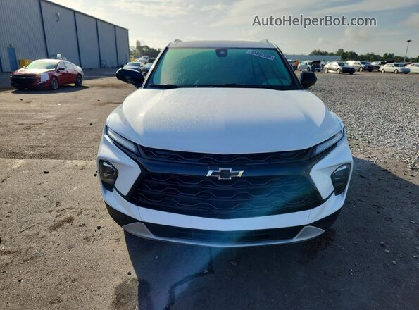 3GNKBCR41RS278171 2024 CHEVROLET BLAZER White Front view