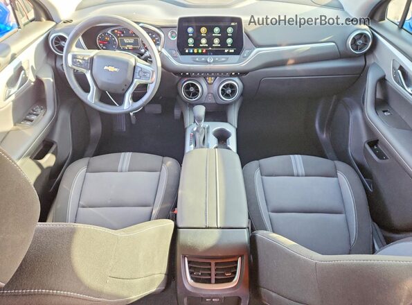 3GNKBCR41SS212757 2025 CHEVROLET BLAZER Blue Dashboard view