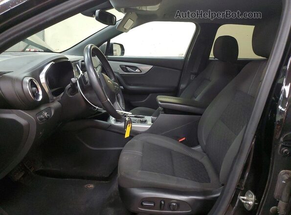 3GNKBCR42LS615339 2020 CHEVROLET BLAZER Black Вид салону спереду