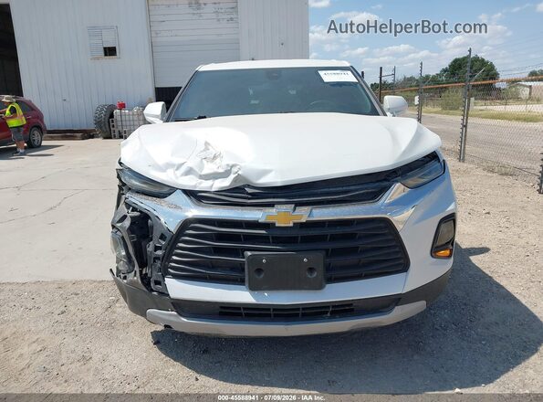 3GNKBCR42MS580917 2021 CHEVROLET BLAZER White ხელსაწყოთა პანელის ხედი