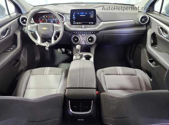3GNKBCR42SS269291 2025 CHEVROLET BLAZER Gray Widok deski rozdzielczej