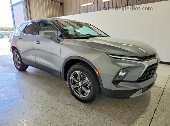 3GNKBCR42SS269291 2025 CHEVROLET BLAZER Gray Przód prawy