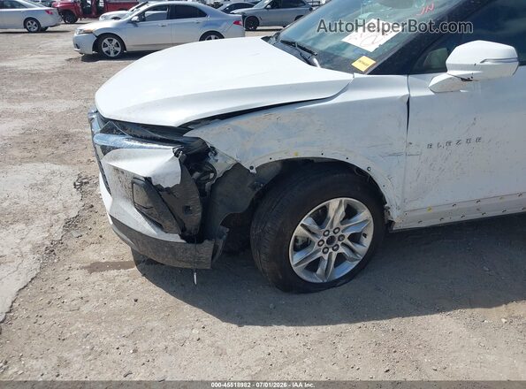 3GNKBCR44MS545859 2021 CHEVROLET BLAZER White Вид спереду