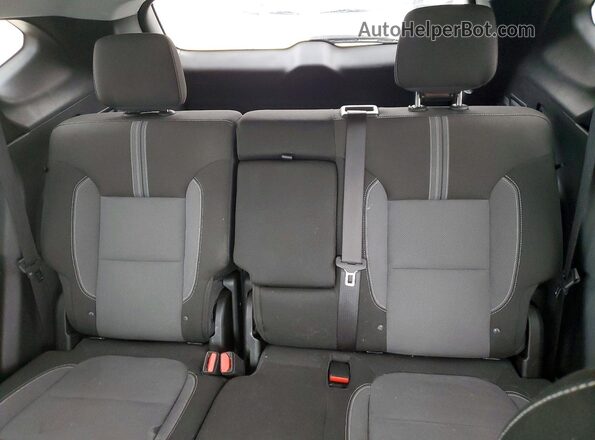 3GNKBCR44SS153400 2025 CHEVROLET BLAZER Gray Widok tylnych siedzeń