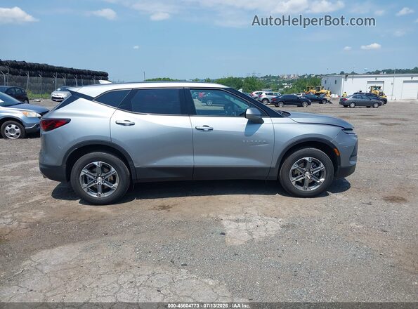 3GNKBCR44SS235952 2025 CHEVROLET BLAZER Gray Вид задньої частини салону