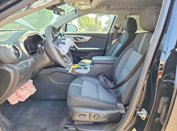3GNKBCR44TS148201 2026 CHEVROLET BLAZER Charcoal წინა სალონის ხედი