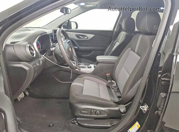 3GNKBCR45TS153813 2026 CHEVROLET BLAZER Черный Вид салона спереди