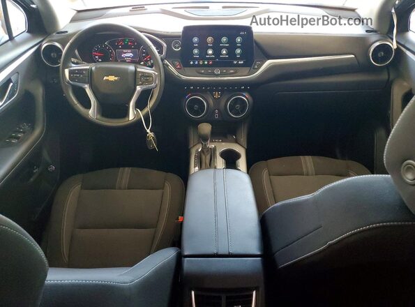 3GNKBCR48PS185869 2023 CHEVROLET BLAZER Gray Widok deski rozdzielczej