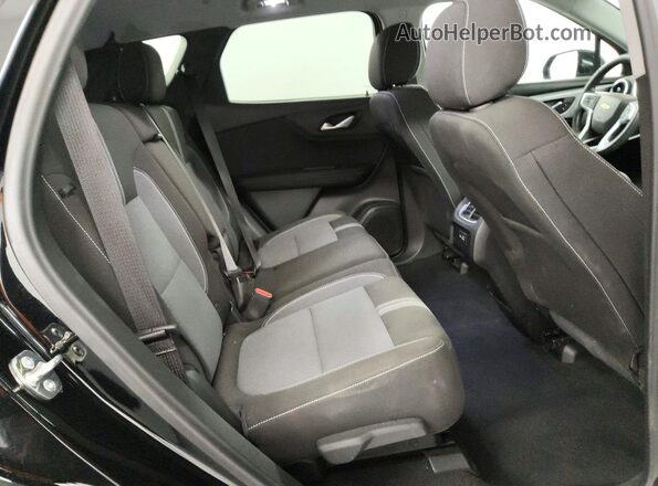 3GNKBCR48TS149187 2026 CHEVROLET BLAZER Черный Вид задней части салона