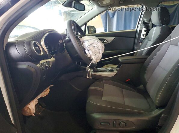 3GNKBCR49RS282789 2024 CHEVROLET BLAZER White Front interior view