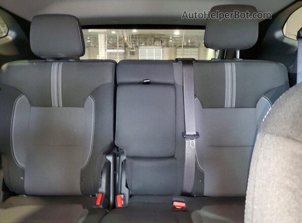 3GNKBCR49RS282789 2024 CHEVROLET BLAZER White Rear seats view