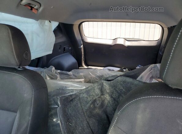 3GNKBCR4XSS268972 2025 CHEVROLET BLAZER Blue Widok tylnych siedzeń