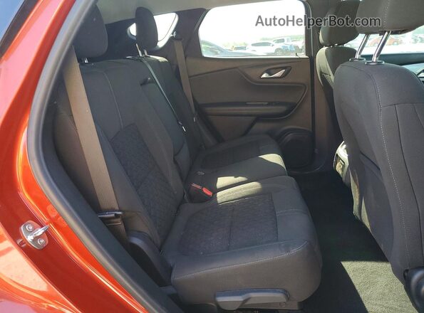3GNKBCRS1MS578672 2021 CHEVROLET BLAZER Оранжевый Вид задней части салона
