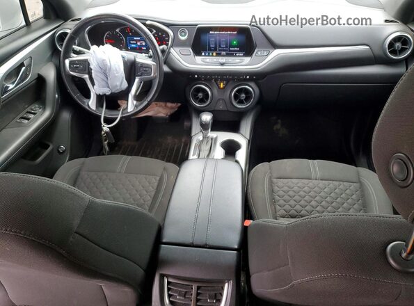 3GNKBCRS2KS663145 2019 CHEVROLET BLAZER White Widok deski rozdzielczej