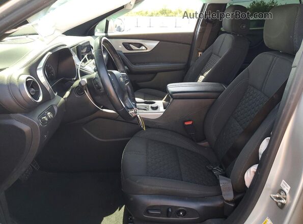 3GNKBCRS3LS645237 2020 CHEVROLET BLAZER Silver Vista interior delantera