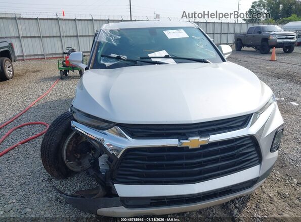 3GNKBCRS7LS644270 2020 CHEVROLET BLAZER Silver Вид спереду