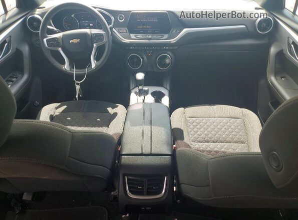 3GNKBCRS8MS556779 2021 CHEVROLET BLAZER Silver Widok deski rozdzielczej