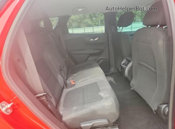 3GNKBCRS9MS573185 2021 CHEVROLET BLAZER Red Widok wnętrza z tyłu
