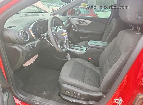 3GNKBCRS9MS573185 2021 CHEVROLET BLAZER Red Widok wnętrza z przodu