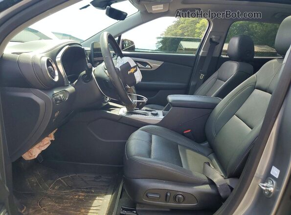 3GNKBDR41RS182529 2024 CHEVROLET BLAZER Gray წინა სალონის ხედი