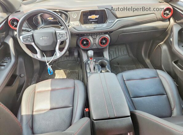 3GNKBERS0NS176350 2022 CHEVROLET BLAZER Серебряный Вид панели приборов