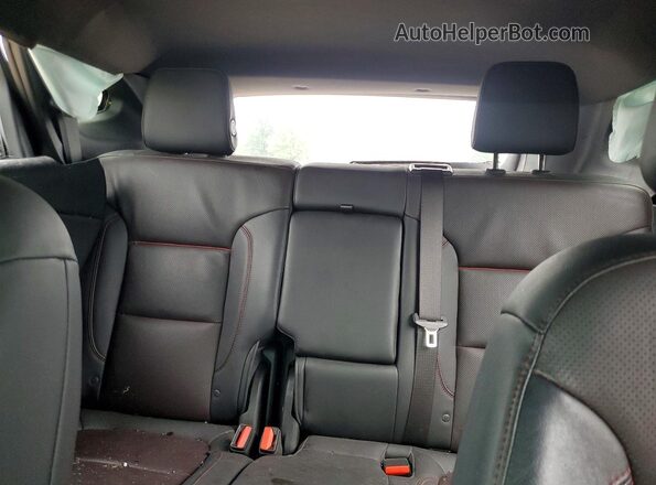3GNKBERS1LS693928 2020 CHEVROLET BLAZER Белый Вид задних сидений