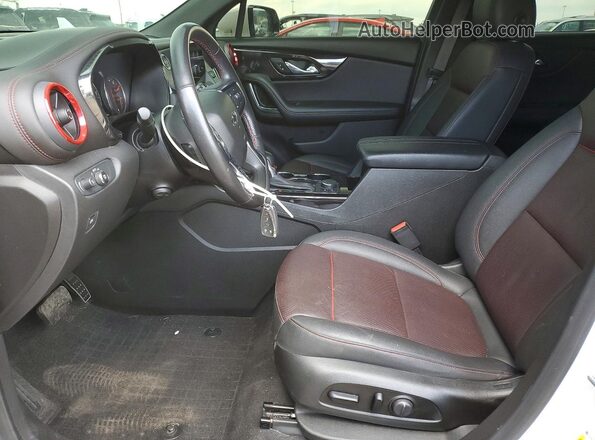 3GNKBERS1MS531153 2021 CHEVROLET BLAZER White წინა სალონის ხედი