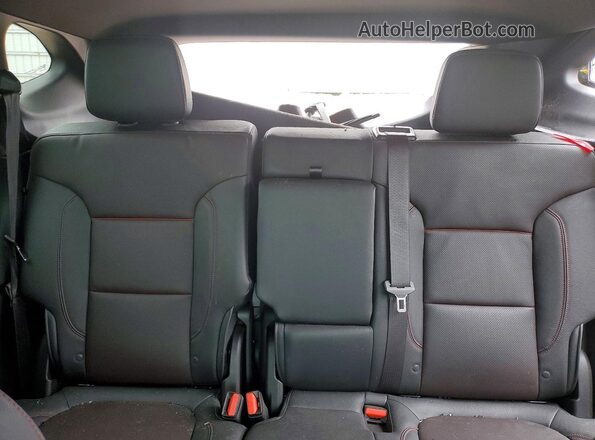 3GNKBERS5RS162031 2024 CHEVROLET BLAZER White Հետևի նստատեղերի տեսք