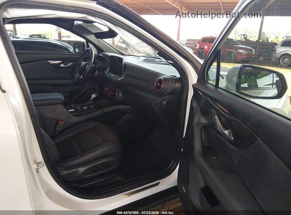3GNKBERS7PS211498 2023 CHEVROLET BLAZER Cream Սալոնի դիմացի տեսք
