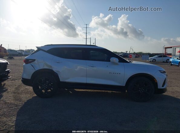 3GNKBERS8LS603691 2020 CHEVROLET BLAZER White Вид задньої частини салону