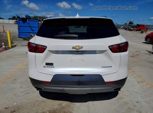 3GNKBFR48NS129395 2022 CHEVROLET BLAZER White Widok z tyłu