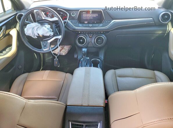 3GNKBFR48NS129395 2022 CHEVROLET BLAZER White Widok deski rozdzielczej