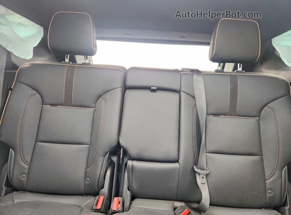 3GNKBFRS1LS662460 2020 CHEVROLET BLAZER White Հետևի նստատեղերի տեսք