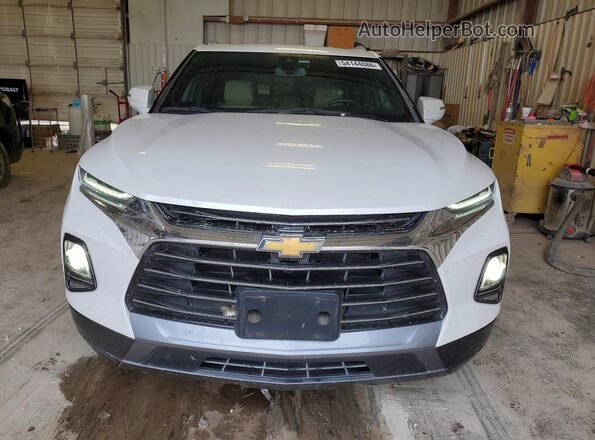 3GNKBFRS1NS226209 2022 CHEVROLET BLAZER Белый Вид спереди