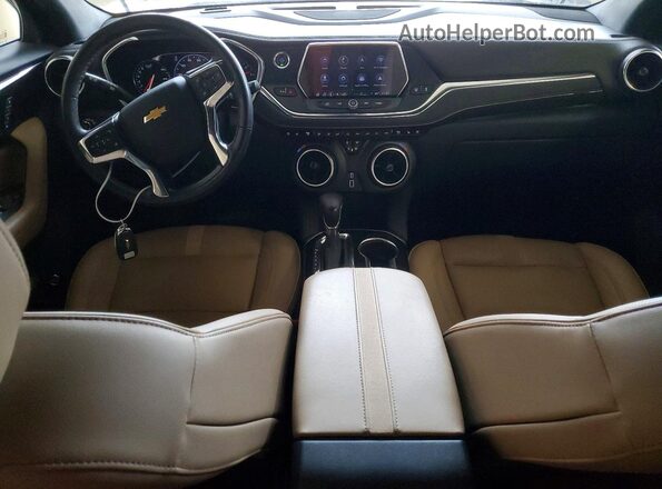 3GNKBFRS1NS226209 2022 CHEVROLET BLAZER Белый Вид панели приборов
