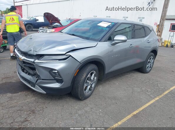 3GNKBHR40RS160223 2024 CHEVROLET BLAZER Gray Vista tres cuartos delantera izquierda