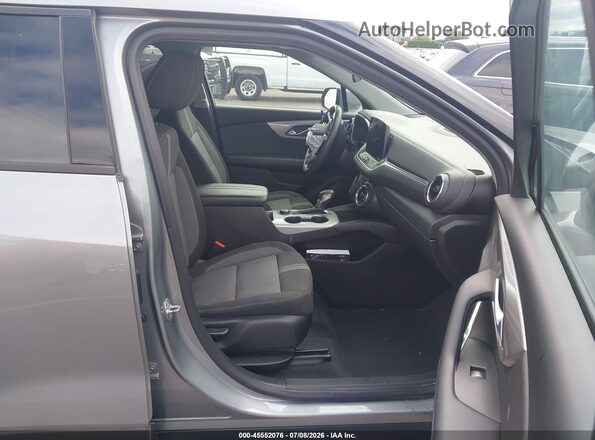 3GNKBHR40RS160223 2024 CHEVROLET BLAZER Gray Vista interior delantera