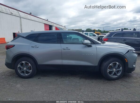 3GNKBHR40RS160223 2024 CHEVROLET BLAZER Gray Vista interior trasera