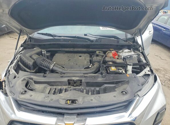 3GNKBHR41MS550160 2021 CHEVROLET BLAZER Silver Widok komory silnika