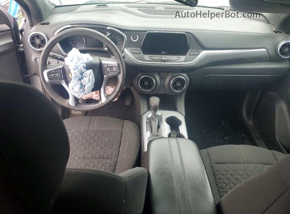 3GNKBHR41MS550160 2021 CHEVROLET BLAZER Silver Widok deski rozdzielczej